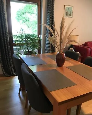 Gorgeous In Exhilarating Mountainous Surroundings Appartement *